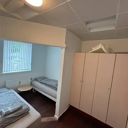 7 Bedroom - Free Parking * Aalborg